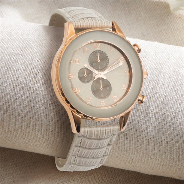 Leyla Watch